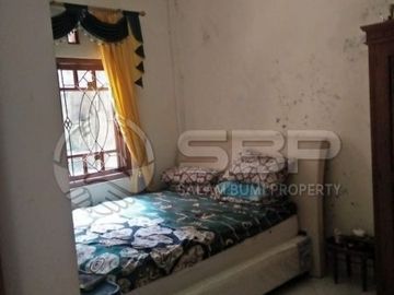 Rumah BEsar cocok Utk Kost Exclusive dkt UGM