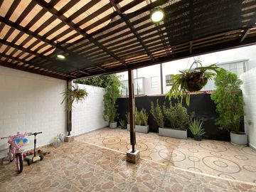 casa condominio en venta en cinco soles. Cod V4950