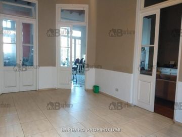 BARBARO VENDE DEPTO EN SAN MARTIN CENTRO