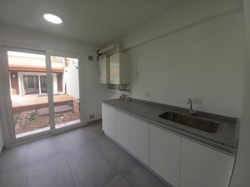 Neuquen. Alquiler (VENTA-PERMUTA) Casa Nivel Gerencial Barrio Santa Genoveva