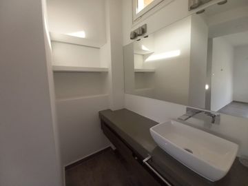 Neuquen. Alquiler (VENTA-PERMUTA) Casa Nivel Gerencial Barrio Santa Genoveva