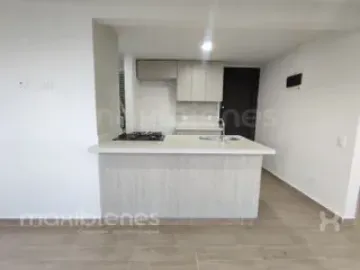 apartamento en arriendo en cimarrona. Cod A72251