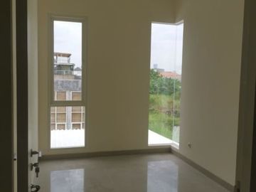 Dijual Rumah Baru Minimalis Wiyung Brantas Permai *LL
