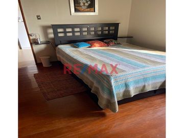 Ocasion! En Venta! Casa Con Amplio Jardin Y Piscina En Zona Exclusiva Las Casuarinas Surco.