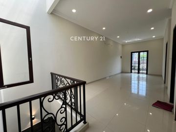 Dijual Rumah Cantik Mewah Di Duren Sawit Jakarta Timur