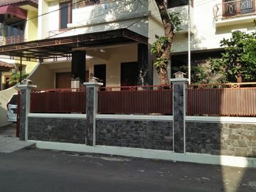 Rumah Mewah dalam Cluster di Cipinang Besar Selatan Jakarta Timur