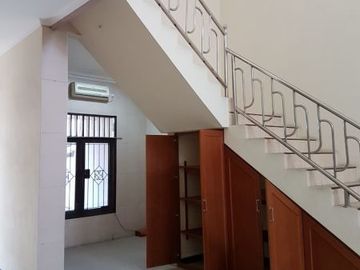Dijual Rumah SHM Lokasi Babatan Pantai Utara, Surabaya