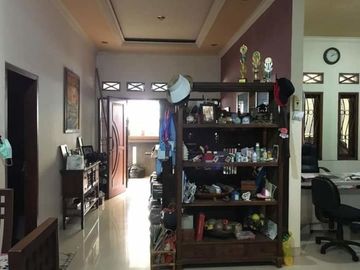 Rumah 2 Lantai Terawat Siap Huni Muara Sari Bojongloa Kidul Bandung