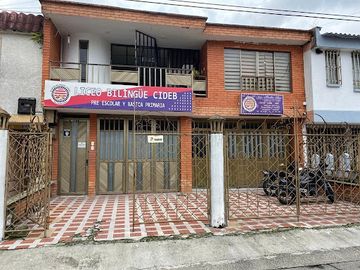 VENTA de CASAS en DOSQUEBRADAS