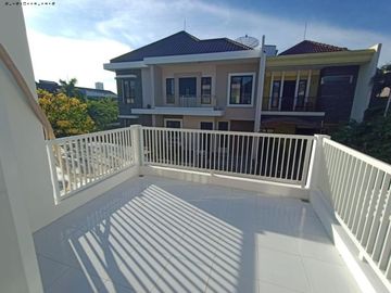Rumah Taman Mutiara STRATEGIS, CLUSTER DEPAN, SEMI FURNISH