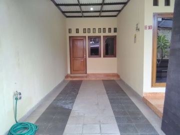 Rumah Tipe 80/210 4 kamar tidur, 15 menit ke Stadion Maguwo