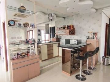 DIJUAL CEPAT FURNISHED RUMAH MEWAH MODERN MINIMALIS DI PERUMAHAN ELITE KOTA WISATA CIBUBUR
