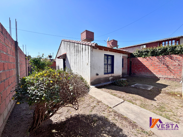 BARRIO PINARES-CASA-VENTA-ZONA SURESTE-CERRILLOS-SALTA