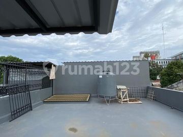 Brand New Rumah Siap Huni di Lebak Bulus Dekat Ke Mrt