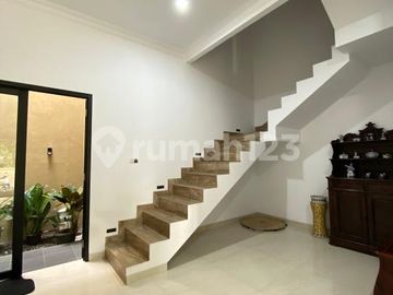 Brand New Rumah Siap Huni di Lebak Bulus Dekat Ke Mrt
