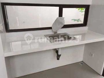 Rumah Nyaman Bagus Chloe Citra Garden Serpong