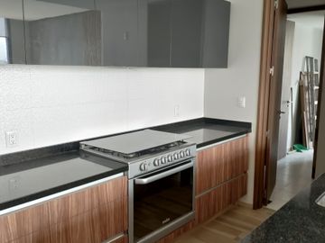 Se vende precioso departamento en Residencial Cosmocrat en Interlomas