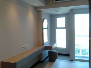Apartemen Amor, Pakuwon city, Full Furnish, Hadap timur