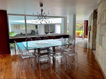 Hermosa casa en venta, Pedernal Jardines del Pedregal.