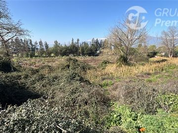 Vendo sitio eriazo Paine 6370 m2 buen terreno costado camino