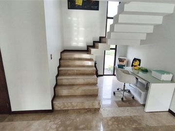 Casa en venta de 7 dorm. en Lampa