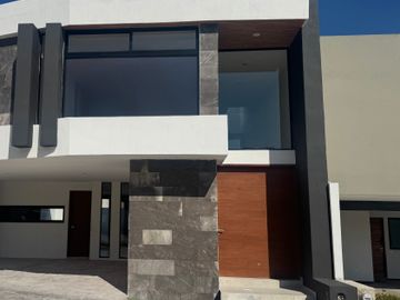 CASA EN PUNTA SAN LUIS SLP