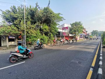 Tanah Ideal Strategis di jalan Magelang KM 10