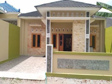 RUMAH SIAP HUNI BARU DESIGN ETNIK DEKAT MAGUWOHARJO