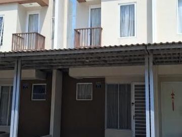 Rumah, 3 Lantai, Full Furnished di Winterville Sedayu City