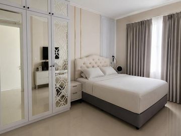 Rumah, 3 Lantai, Full Furnished di Winterville Sedayu City