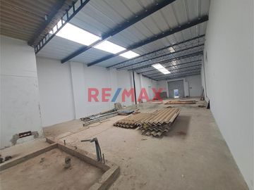 📍 ¡Oportunidad única para invertir en Chiclayo! Local comercial en venta en Torres Paz 175, a media cuadra de Av. Luis Gonzales.
🏗️ Área de terreno: