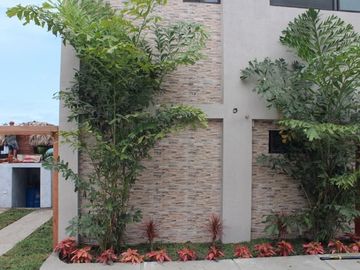 Se Vende Casa Cerca del Mar en Rio Chico