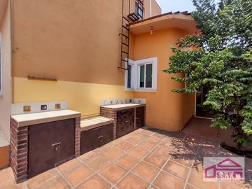 Casa en Condominio en Burgos Bubambilias, Cuernavaca Morelos.