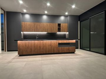 Residencia de lujo con 4Rec al Norte de la ciudad de Mérida, Yucatán
