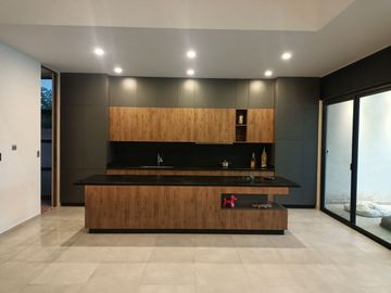 Residencia de lujo con 4Rec al Norte de la ciudad de Mérida, Yucatán