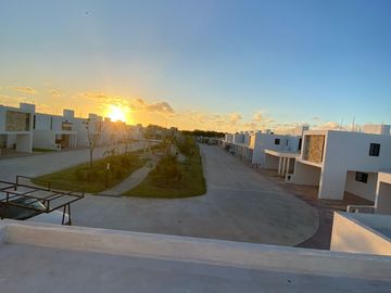 Casa en venta con amenidades en Conkal al norte de Mérida