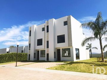 Casa en venta en Xochitepec, Morelos
