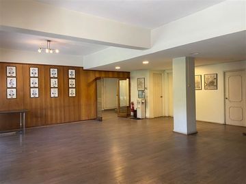 Oficina en Venta en Av. Providencia entre calle Orrego Luco y Av. Pedro de Valdivia.