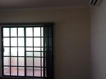 Venta de Casa con 5 habitaciones en Av. Cuauhtémoc, Col. Centro, Coatzacoalcos, Ver.