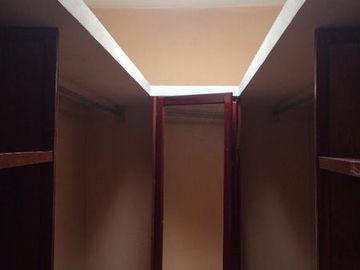 Venta de Casa con 5 habitaciones en Av. Cuauhtémoc, Col. Centro, Coatzacoalcos, Ver.