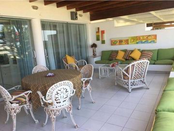 LINDA CASA DE PLAYA EN CONDOMINIO PLAYA BONITA – 1ERA FILA - ASIA - CERCA AL BOULEVARD
