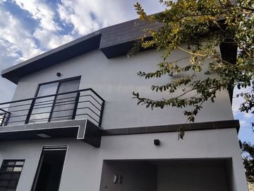 Casa en Fraccionamiento en Pedregal de Oaxtepec Yautepec - CAEN-977-Fr*