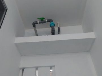 Rumah kontrakan baru Exclusive 6 pintu luas tanah 200 dibekasi timur