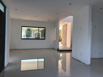 Casa - La Rioja Privada Residencial 1era. Etapa $5,790,000