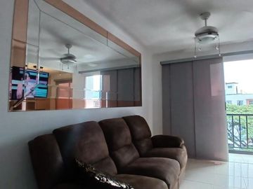 apartamento en venta en brisas de los Álamos. Cod V111283