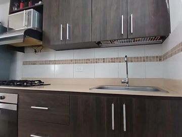 apartamento en venta en brisas de los Álamos. Cod V111283