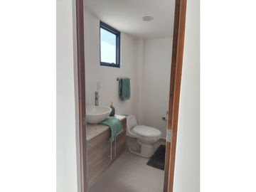 CASA EN VENTA AL SUR DE PACHUCA, BLVD SANTA CATARINA
