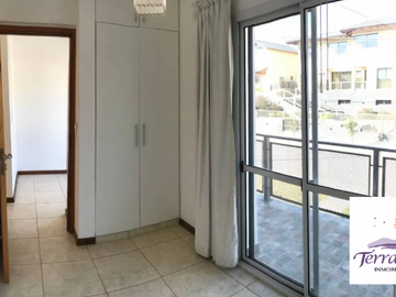 CHALET DE CATEGORIA EN BARRIO CERRADO FRENTE AL RÍO SAN ANTONIO. A 15 MINUTOS DEL CENTRO DE VILLA CARLOS PAZ