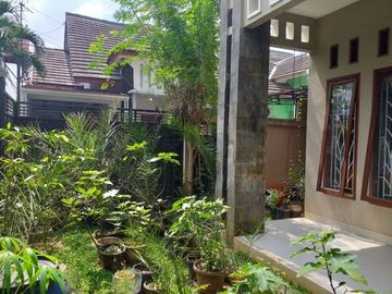 Rumah asri turun harga tidak banjir dekat Tol Jatiwarna