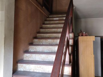 CHALET Y LOCAL EN EL CENTRO DE RAFAEL CALZADA